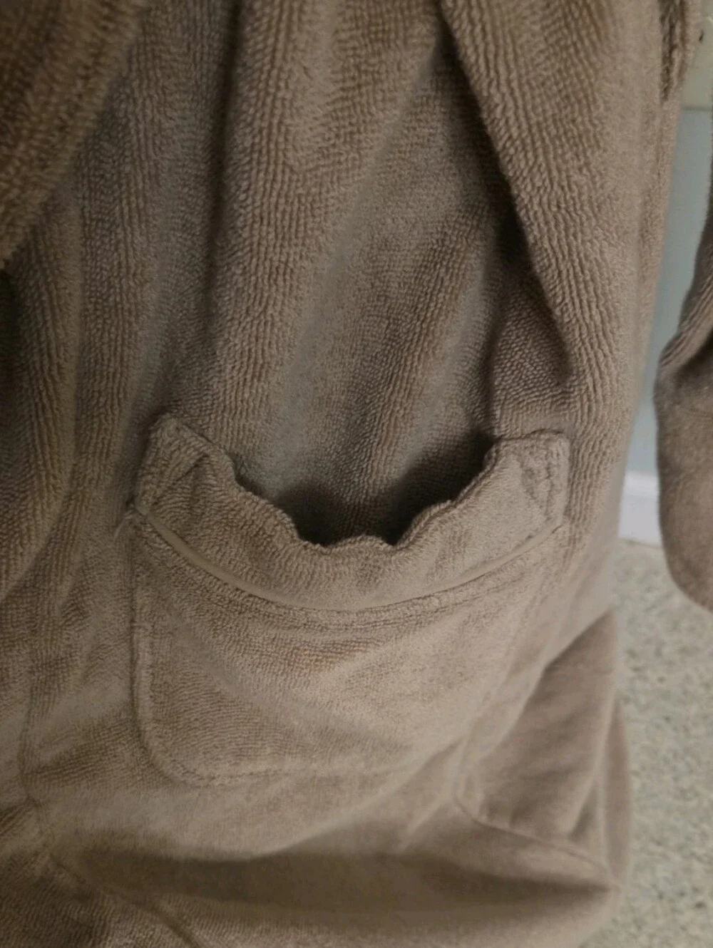 Pottery Barn Terry Robe tan Shawl Collar Unisex Size Medium 100% Cotton